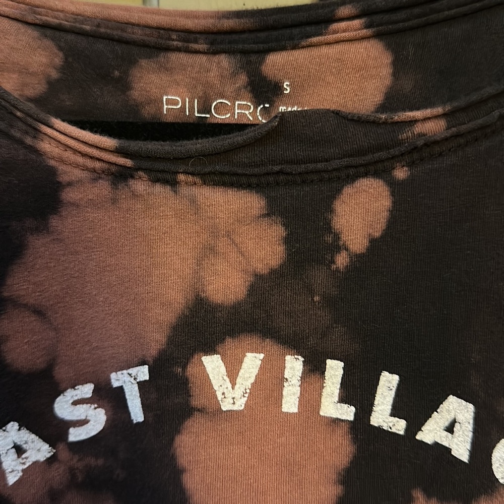 Anthropologie Graphic Tee - Picture 3 of 3
